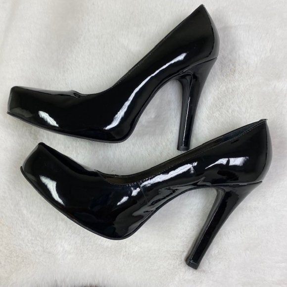 Gianni Bini Patent Leather Platform Stiletto Heels, LIKE NEW, size 8M - Picture 6 of 11